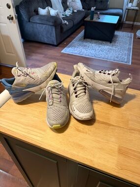 Nike Beige/Light Gray Athletic Sneakers with Pastel Accents